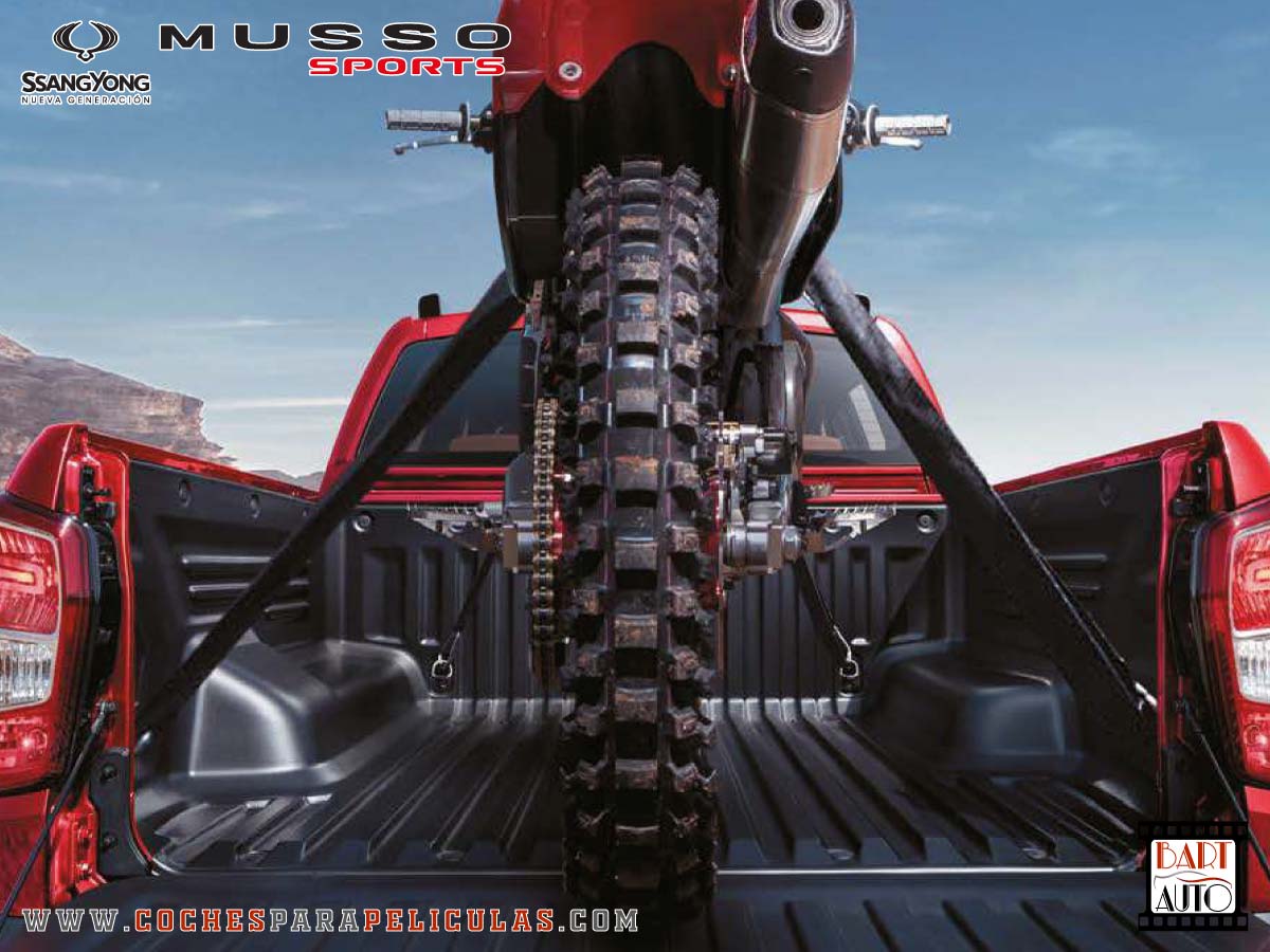 alquilar-pick-up-para-cine-09